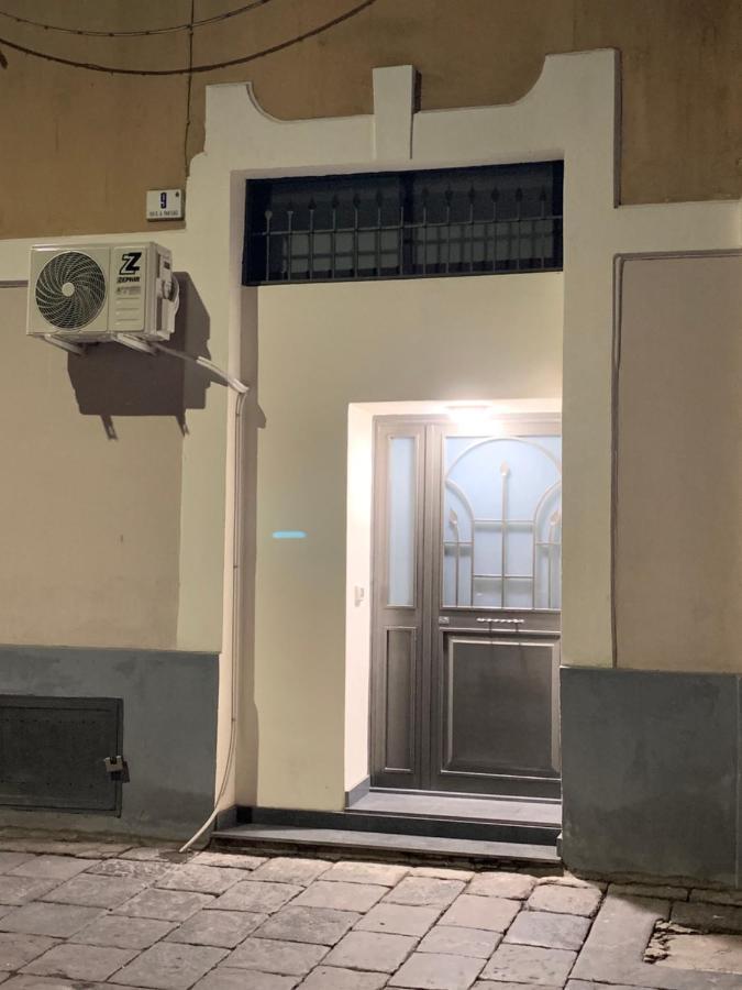 Nuovissimo Appartamento Indipendente Al Centro !! Katanya Dış mekan fotoğraf
